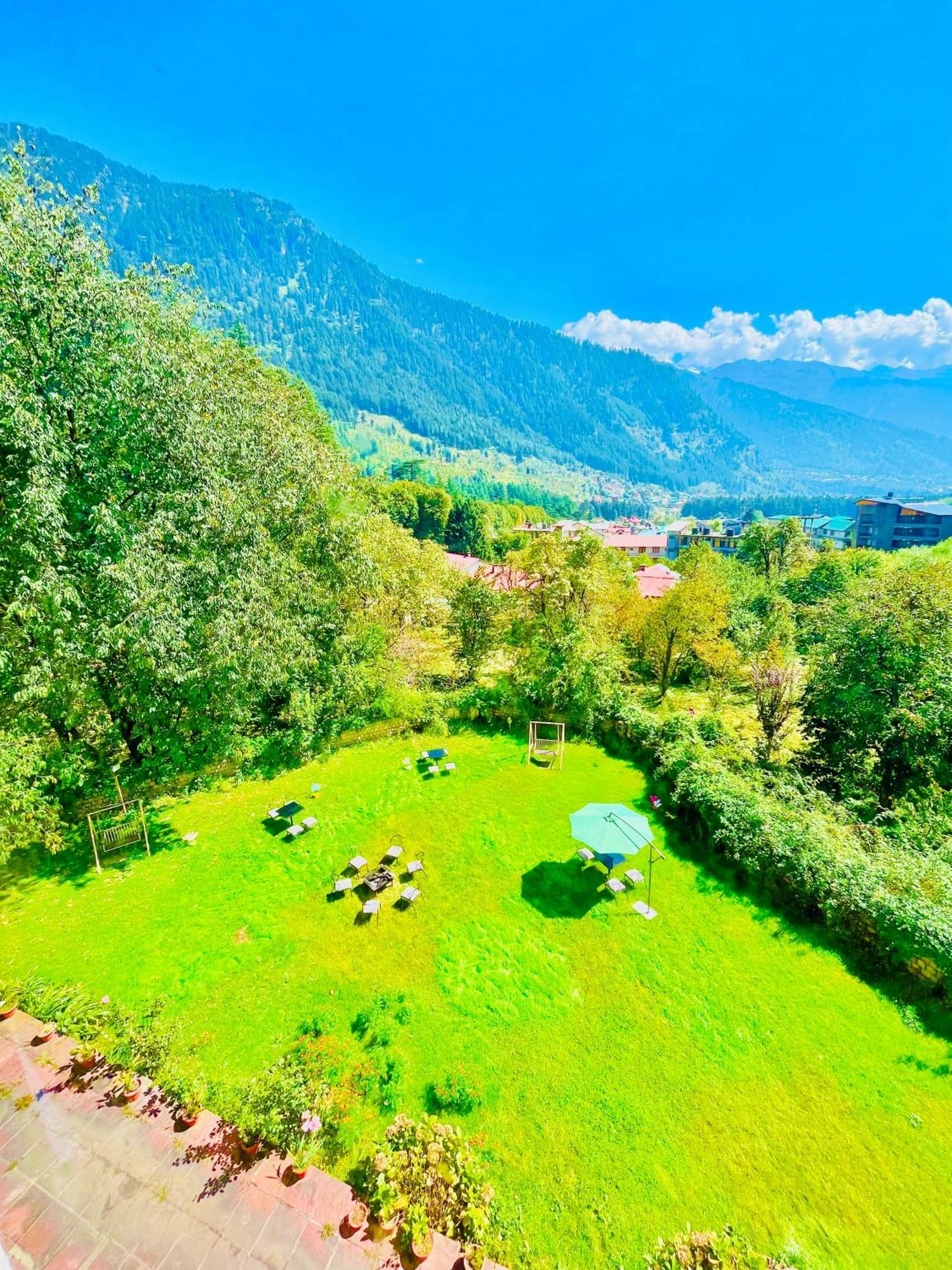 Sagar Resort !! Mountain View ! Luxury Stay ! Family Resort ! Private Parking ! Near Mall Road Манали Экстерьер фото